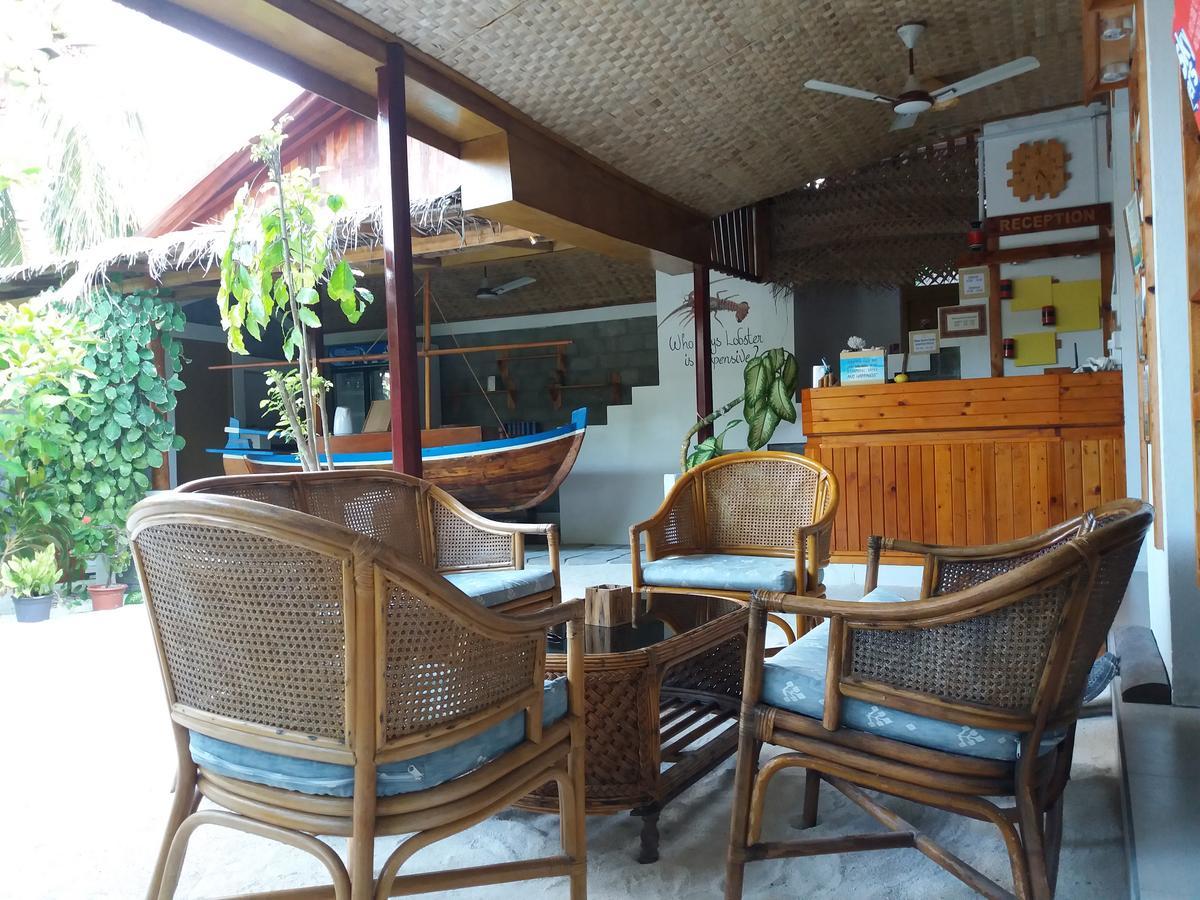 Alvi Star Inn Thulhaadhoo 외부 사진