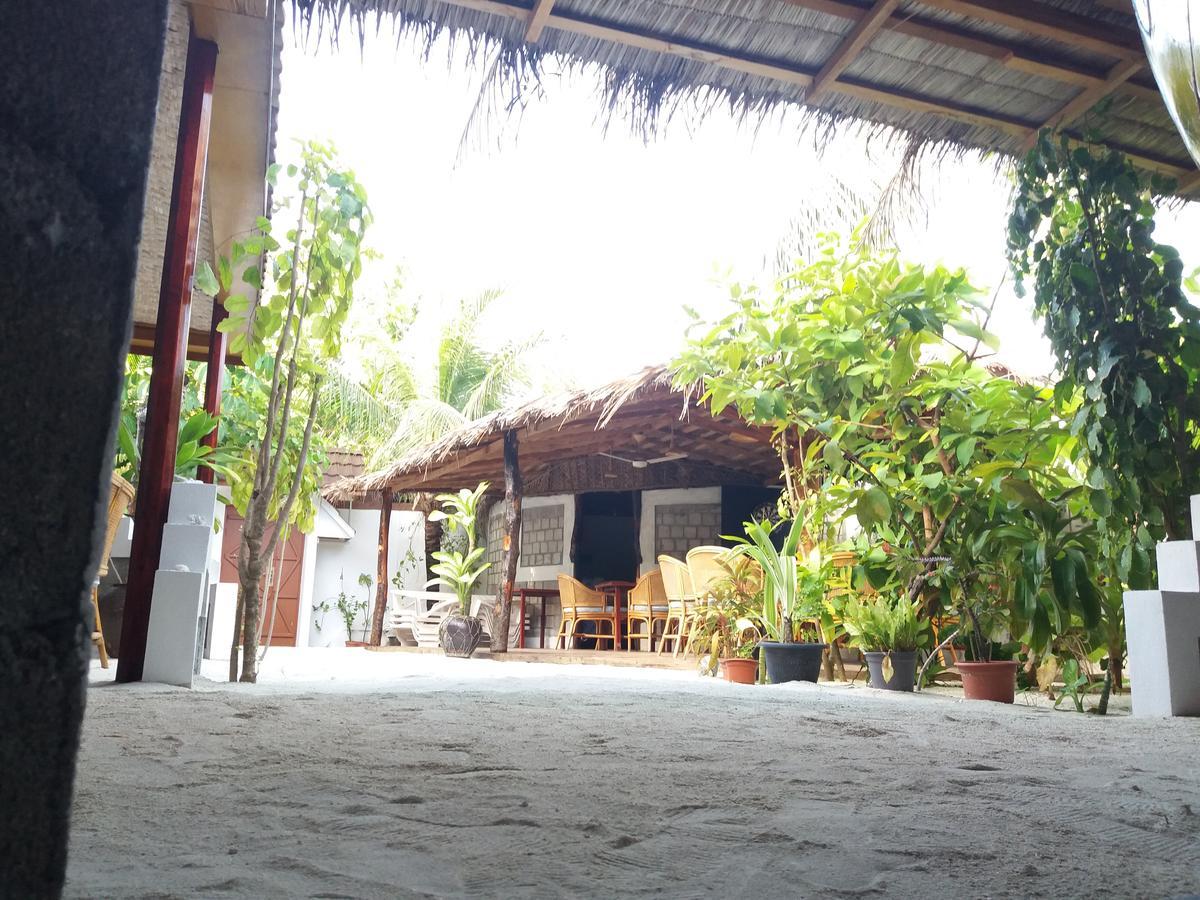 Alvi Star Inn Thulhaadhoo 외부 사진