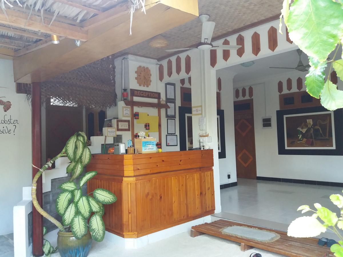 Alvi Star Inn Thulhaadhoo 외부 사진